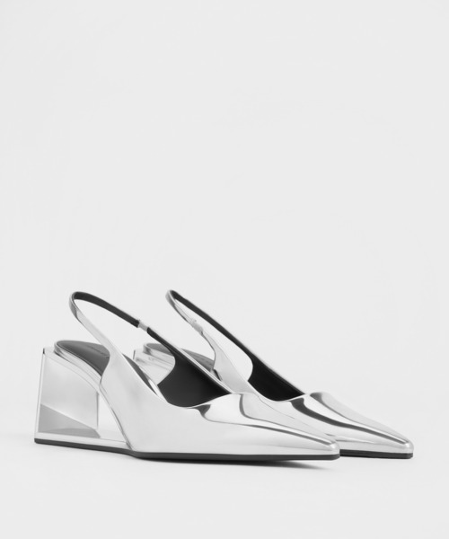CHARLES ＆ KEITH パンプス Xeli セリー トライアングルヒール