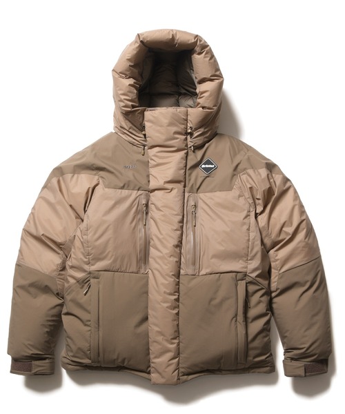 F.C.Real Bristol（エフシーレアルブリストル） ダウンジャケット