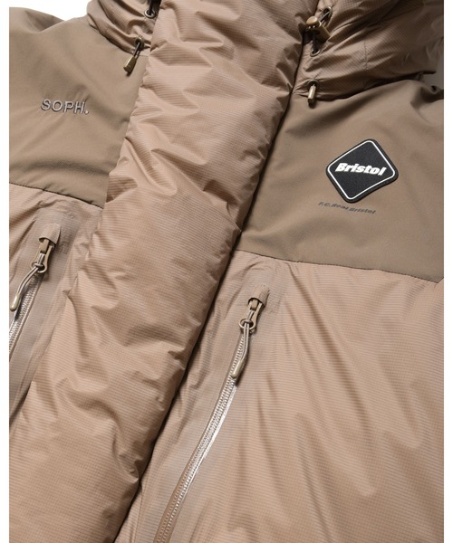 F.C.Real Bristol（エフシーレアルブリストル） ダウンジャケット