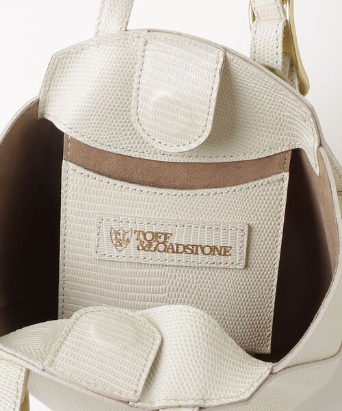 【中古】トフ&ロードストーン TOFF&LOADSTONE ハンドバッグ レザー オフホワイト /SR1 レディース TOFF&LOADSTONE（トフアンドロードストーン） ハンドバッグ ONE SIZE