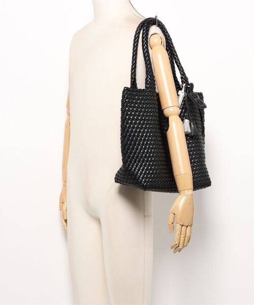 INGEBORG（インゲボルグ） トートバッグ チャーム付きメッシュトート