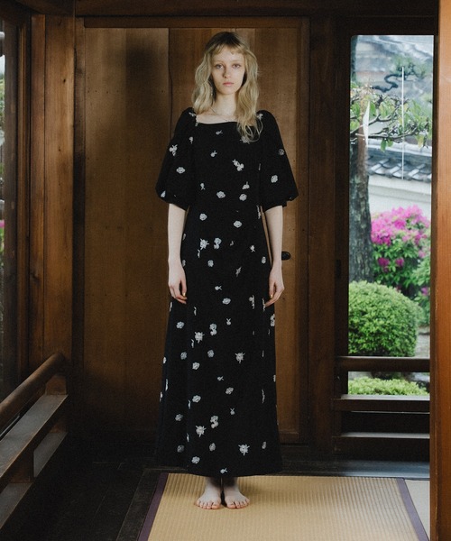 etuniver Petal Embroidery Dress ブラック　未使用 et.UNiVER ドレス Petal Embroidery Dress : ZOZOTOWN Yahoo!店 - 通販
