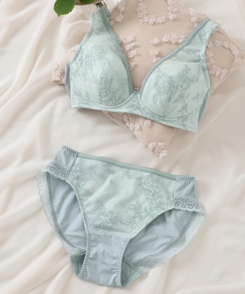 WACOAL wing マッチミーブラ　ウェルアップ Wing ブラジャー ノンワイヤーブラ 「マッチミーブラ ウェル