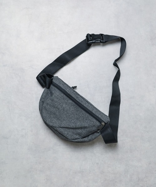 EASTPAK ウエストポーチ ウエストバッグ BUNDY S レディース