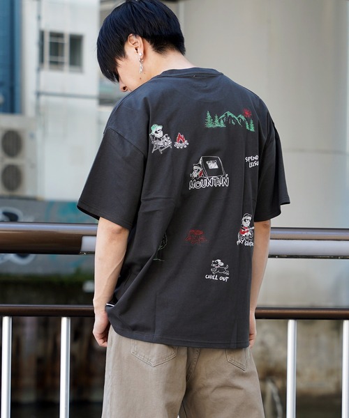 tシャツ 「unisex」イラスト 総刺繍 Tシャツ / 綿100% ルーズ