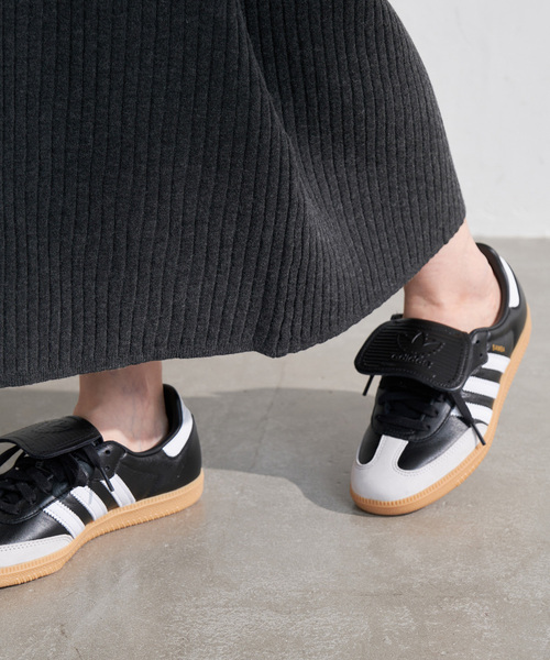 最新！☆アディダスレディースオリジナル☆Samba Lt Shoes ADIDAS WOMEN'S SAMBA LT - CREWHT/ CBLACK – Undefeated