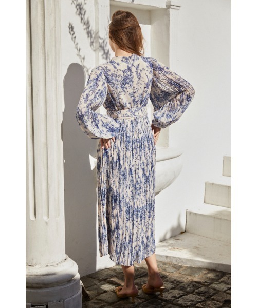 Estella.K ショルダーリボンプリントキャミドレス 夏服 【中古】 Estella.K ワンピース Sandra Floral-print long dress