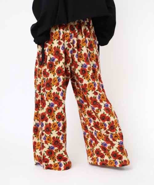 RNA 総柄サイドZIPパンツ RNA パンツ R4305 フラワー総柄サイドZIPパンツ レディース