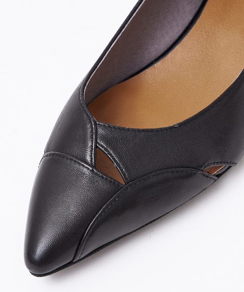 Au BANNISTER（オゥ バニスター） パンプス ホールヒール フラット