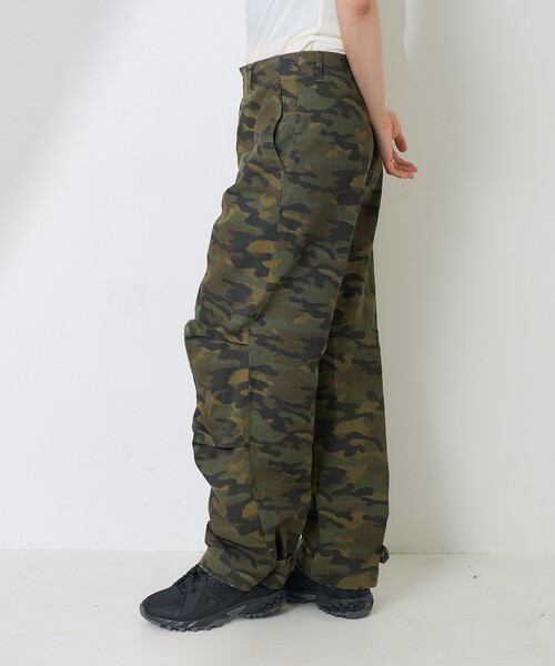 カモフラージュグリーン パンツ BREATH カモフラージュ パンツ | グリーン | FARFETCH JP