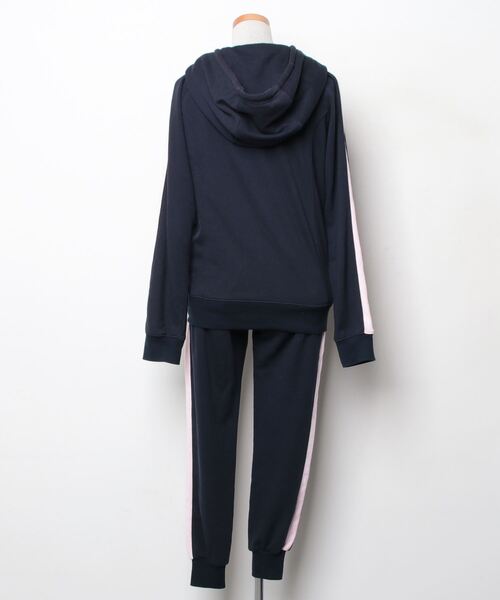 Rady レディ　セットアップ Rady - Rady セットアップの通販 by xoxo.shop｜レディーならラクマ