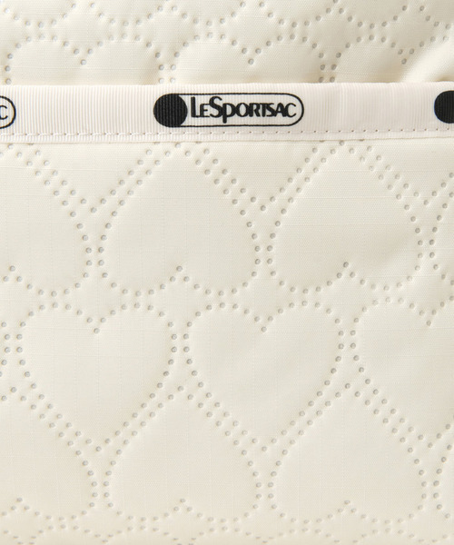 超美品　レスポートサック  日本限定　ハート柄　デボス加工　ショルダー　キルト LeSportsac（レスポートサック） ショルダーバッグ バッグ DANIELLA
