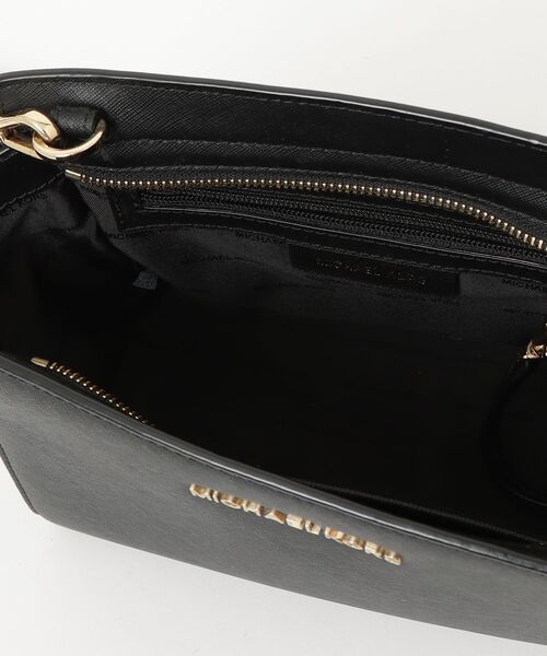 MICHAEL KORS 黒 ショルダーバッグ MICHAEL KORS（マイケルコース） ショルダーバッグ - ブラック