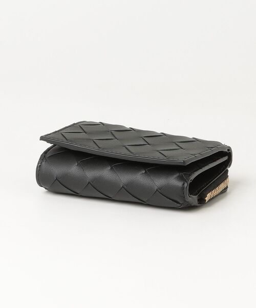 BOTTEGA VENETA（ボッテガ・ヴェネタ） イントレチャート 三つ折り
