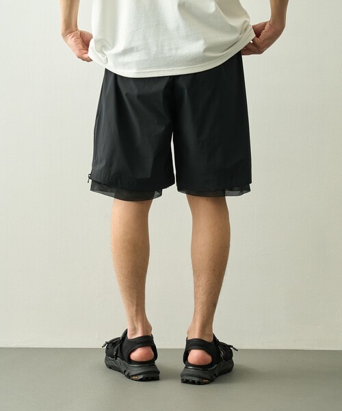 パンツ 「is-ness/イズネス」Technical Ventilation Shorts メンズの画像