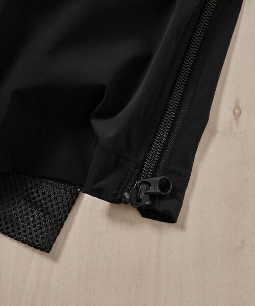 パンツ 「is-ness/イズネス」Technical Ventilation Shorts メンズの画像
