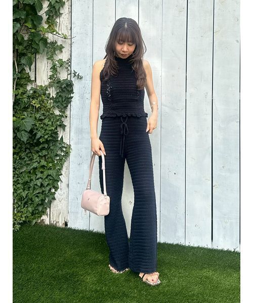 LILY BROWN（リリーブラウン） パンツ クロシェトリムニットパンツ