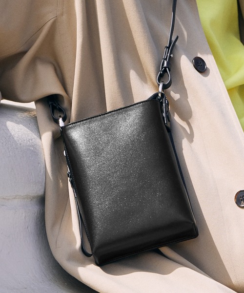 ピー・アイ・ディー（PID）/【PID】オールレザーのミニマムボックスショルダー P.I.D ショルダーバッグ ピーアイディー「P.I.D」ショルダーバッグ