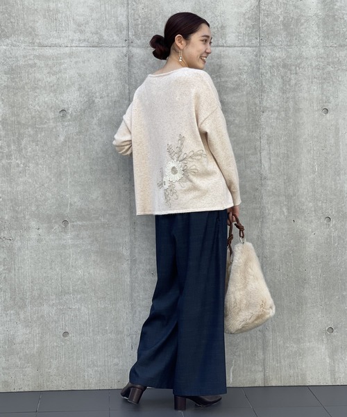 値下げ！BEARDSLEY Vネックニットベスト アイボリー✳︎美品です！ 最終価格 BEARDSLEY Vネックニットベスト アイボリー