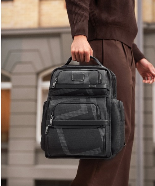 TUMI デイバック リュック ALPHA トゥミ・ブリーフ・パック（A4