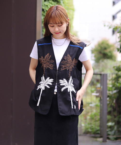 ベスト ジレ 「NOMARHYTHM TEXTILE」Palm Tree Hand Embroidery Vest レディース メンズ