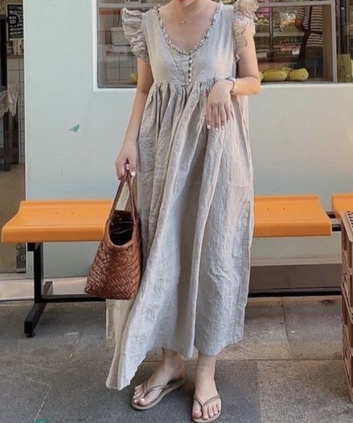 deux amour ワンピース 肩フリルVネックボリュームワンピース