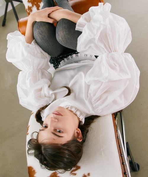 mieya mieyaホワイトショート丈ブラウス mieya mieya ブラウス シャツ 「mieya mieya」whip girl blouse