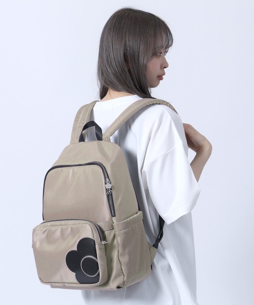 MARY QUANT デイジー エンボス サフィアーノ リュック バック MARY QUANT（マリークヮント） デイバック リュック マリークワント