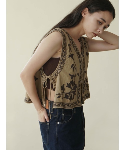 ベスト ジレ Botanical embroidery vest レディース