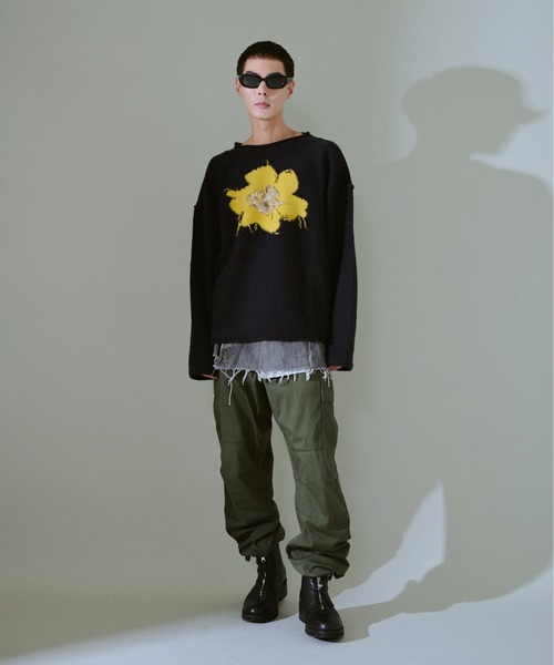 Camphor wood セーター ニット inside out flower motif nep sweater