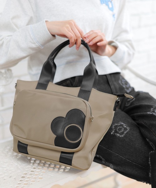 MARY QUANT（マリークヮント） トートバッグ マリークワント デイジー
