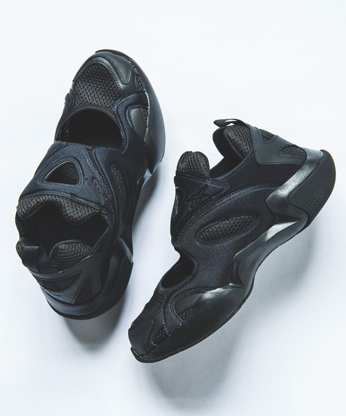 Reebok スニーカー フューリーライト モレキュール