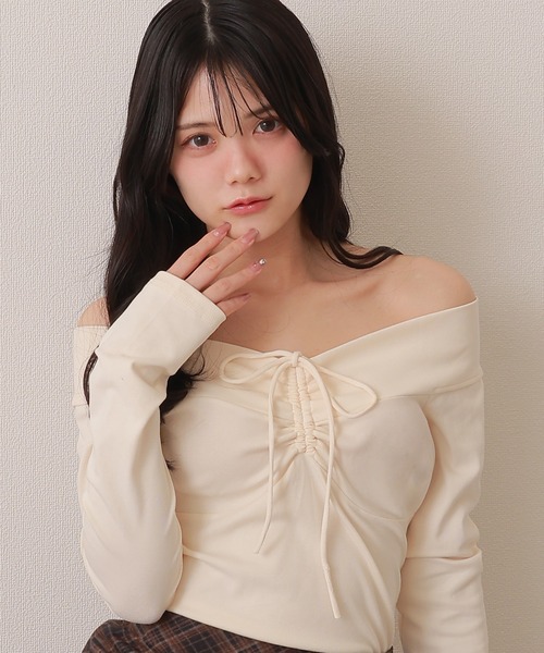 M DOLLY tシャツ offshoulder shirring ribbon tops/オフショルダー