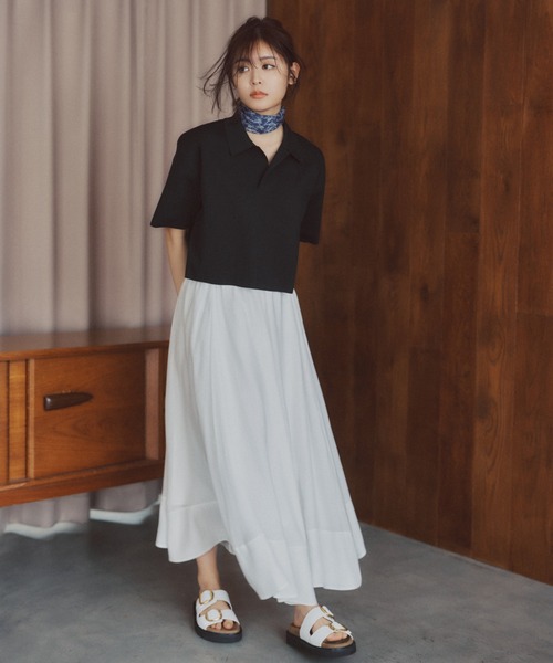 【極美品】miumiu 白Tシャツと黒スカートロングワンピース 胸ワッペン付き 極美品】miumiu 白Tシャツと黒スカートロングワンピース 胸