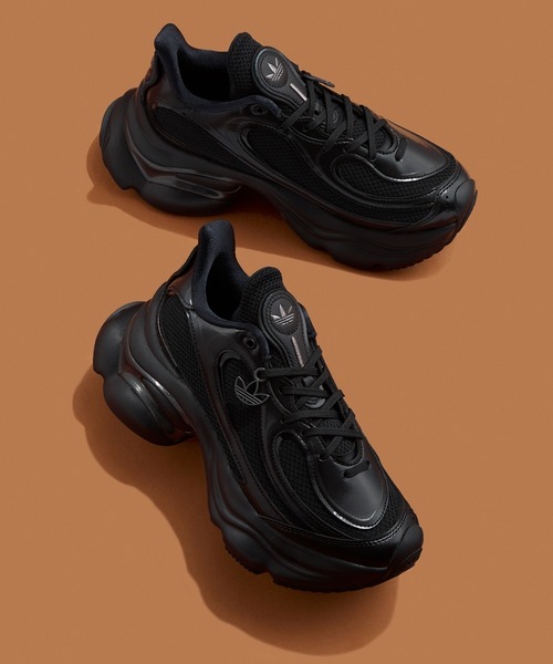 新品未使用 adidas オズヴィーナス ブラック adidas（アディダス） スニーカー オズヴィーナス / OZVENUZ / 厚底