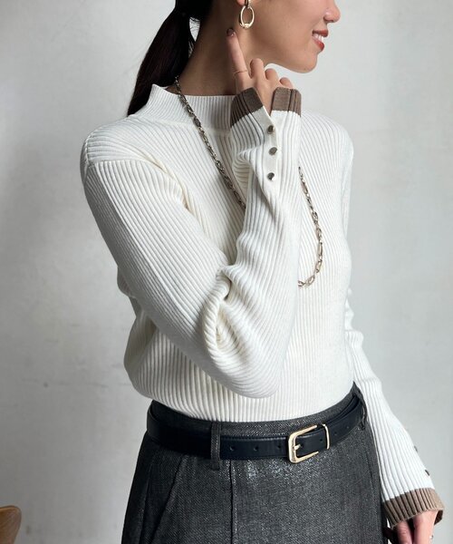 Chez toi（シェトワ） ニット セーター 袖口ボタンハイネックプル