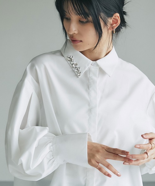 &. NOSTALGIA（ノスタルジア） ブラウス シャツ ビジューカラーシャツ