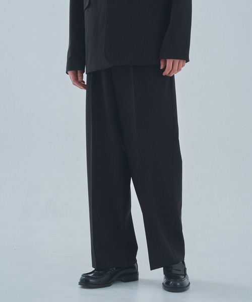 Noen クラシックストレートスラックス ブラック Noen（ノエン） スラックス クラシックストレートスラックス