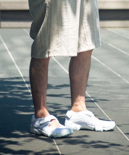 スニーカー ウィメンズ Womens エア リフト ブリーズ Air Rift Breeze 8486 100 メンズ レディース シューズ Zozotown Paypayモール店 通販 Paypayモール