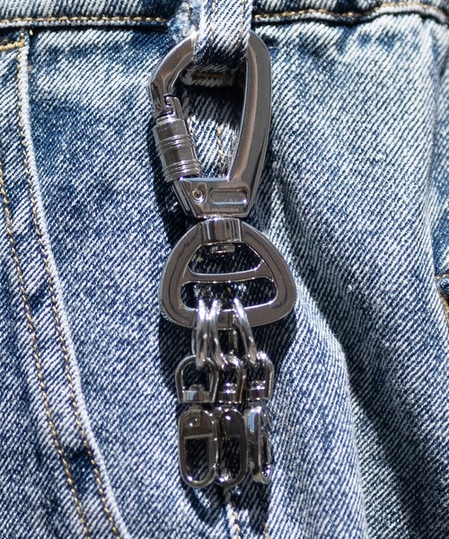 JOHN'S CLOSET（ジョンズクローゼット） キーホルダー 「40」カラビナ