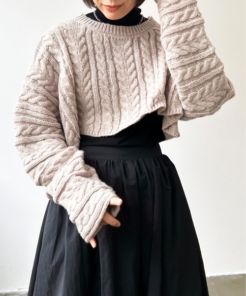 美品♪アンスクリア ケーブルニット クロップド丈 グレー sw3 美品♪アンスクリア ケーブルニット クロップド丈 グレー sw3 - メルカリ