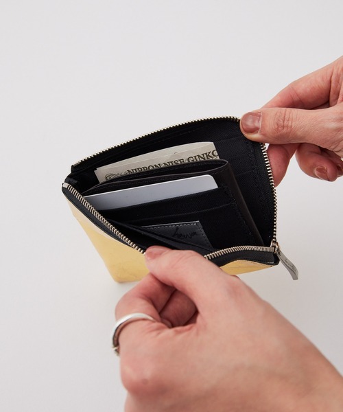 ear PAPILLONNER（イア パピヨネ） 財布 「kawa-kawa(カワカワ