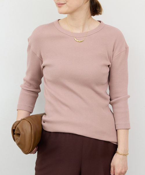 【きれいめファッション51選】上品さと清潔感をキープし Deuxieme Classe tシャツ *追加 Dignity Tシャツ レディース トップス
