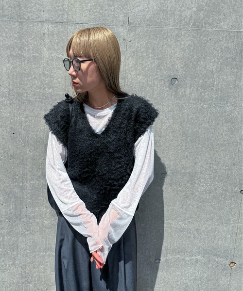 feepur（フェピュール） Vネックニット MEDIUM ブラック レディース