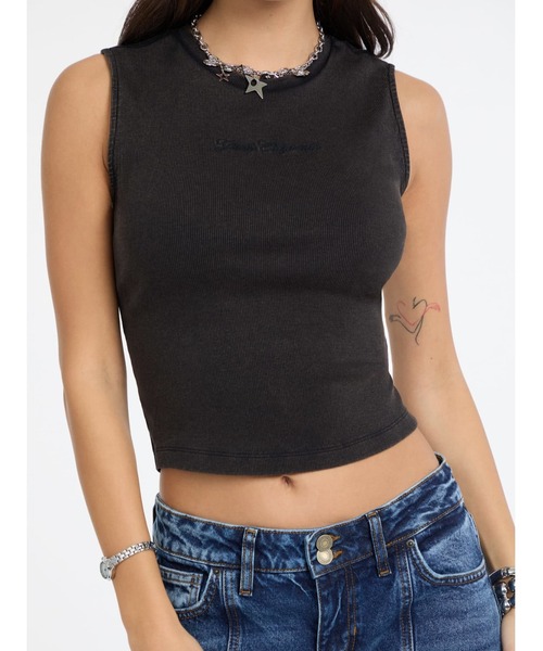 GUESS（ゲス） tシャツ GUESS Originals Open Back Script Tee