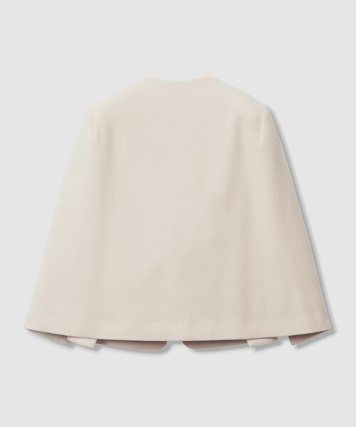 最終価格‼️ルルウィルビー　ケープジャケット　ホワイト新品未使用 最終価格‼️ルルウィルビー ケープジャケット ホワイト新品未使用 最終