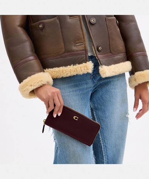 COACH（コーチ） 財布 エッセンシャル スリム アコーディオン ジップ