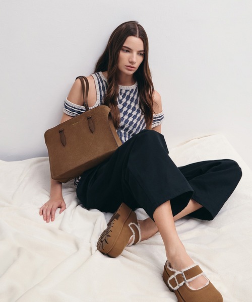 CHARLES&amp;KEITH エロラ イロンゲイトハンドルトートバッグ CHARLES & KEITH Elora エロラ イロンゲイトハンドルトートバッグ