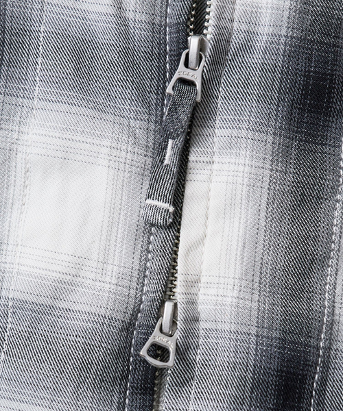 「HINSON」 半袖シャツ MEDIUM ブラック メンズ_画像8
