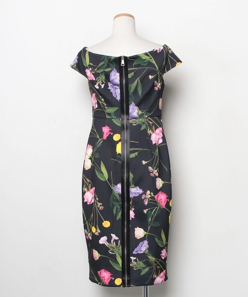 「Ted Baker」 半袖ワンピース 2 ブラック レディース_画像2